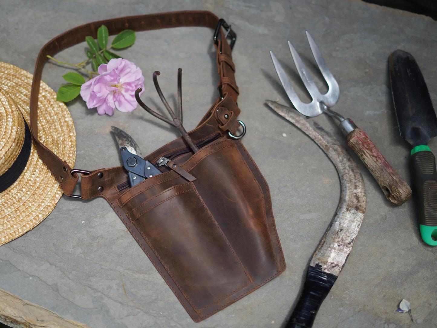 Gardening Belt Bag and Florist Belt Bag Leather Utility Tool Belt