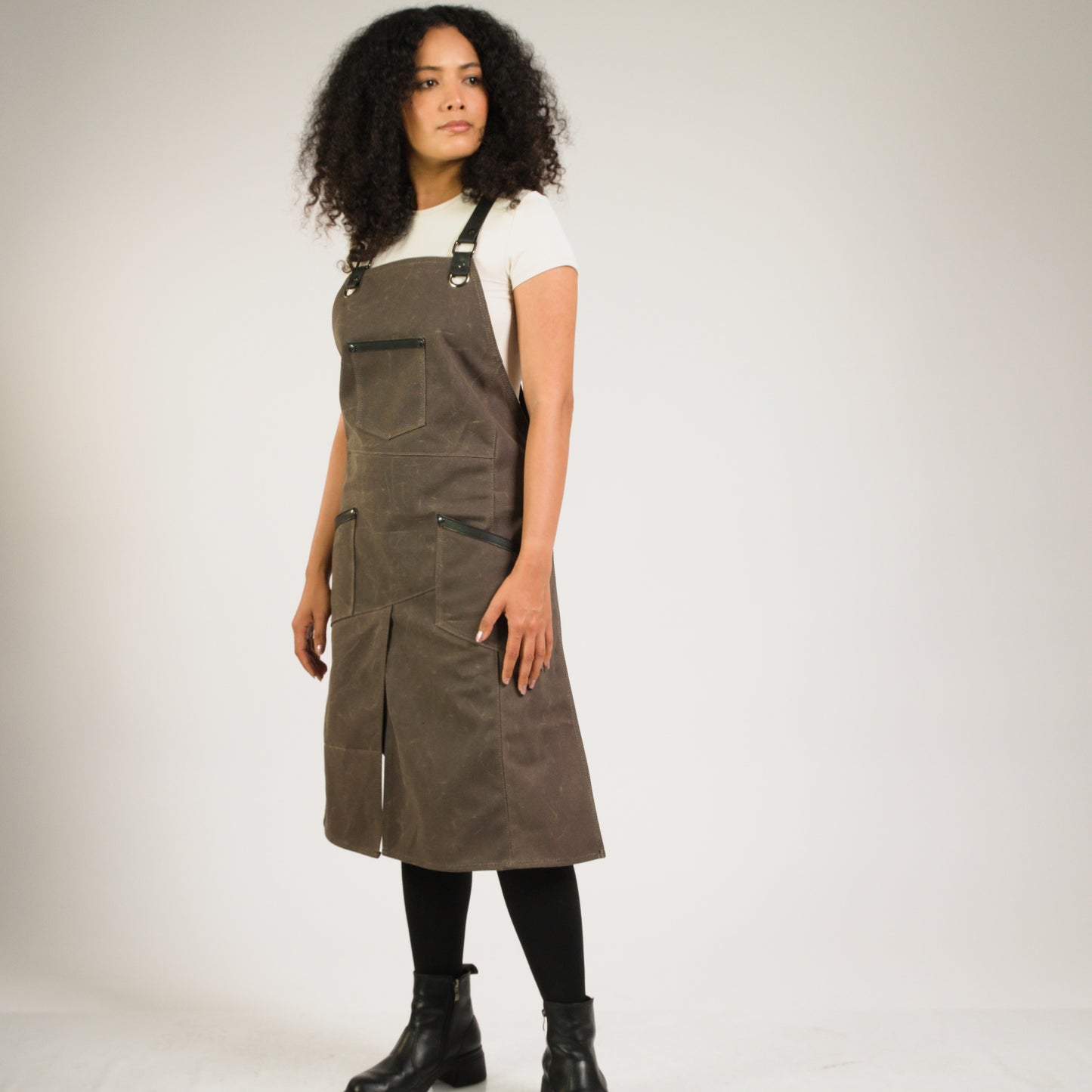 Womens Canvas Apron for Studio Workshop or Home - Brown