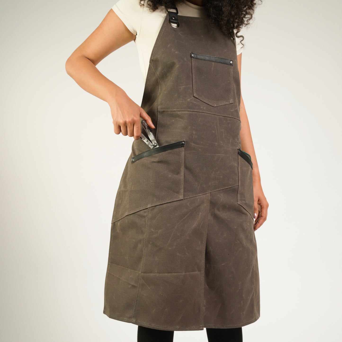 Womens Canvas Apron for Studio Workshop or Home - Brown